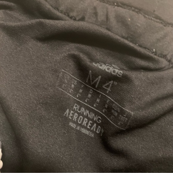 Adidas logo aeroready running shorts - Picture 3 of 4